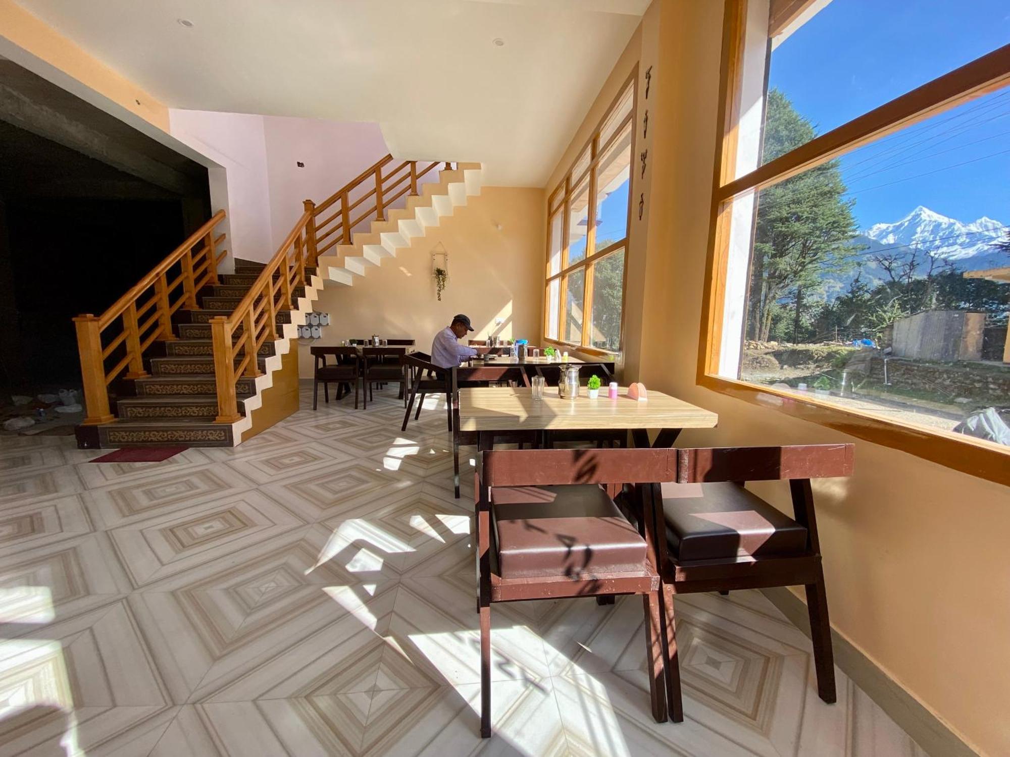 Hotel Mansarovar Inn Munsyari Exteriér fotografie