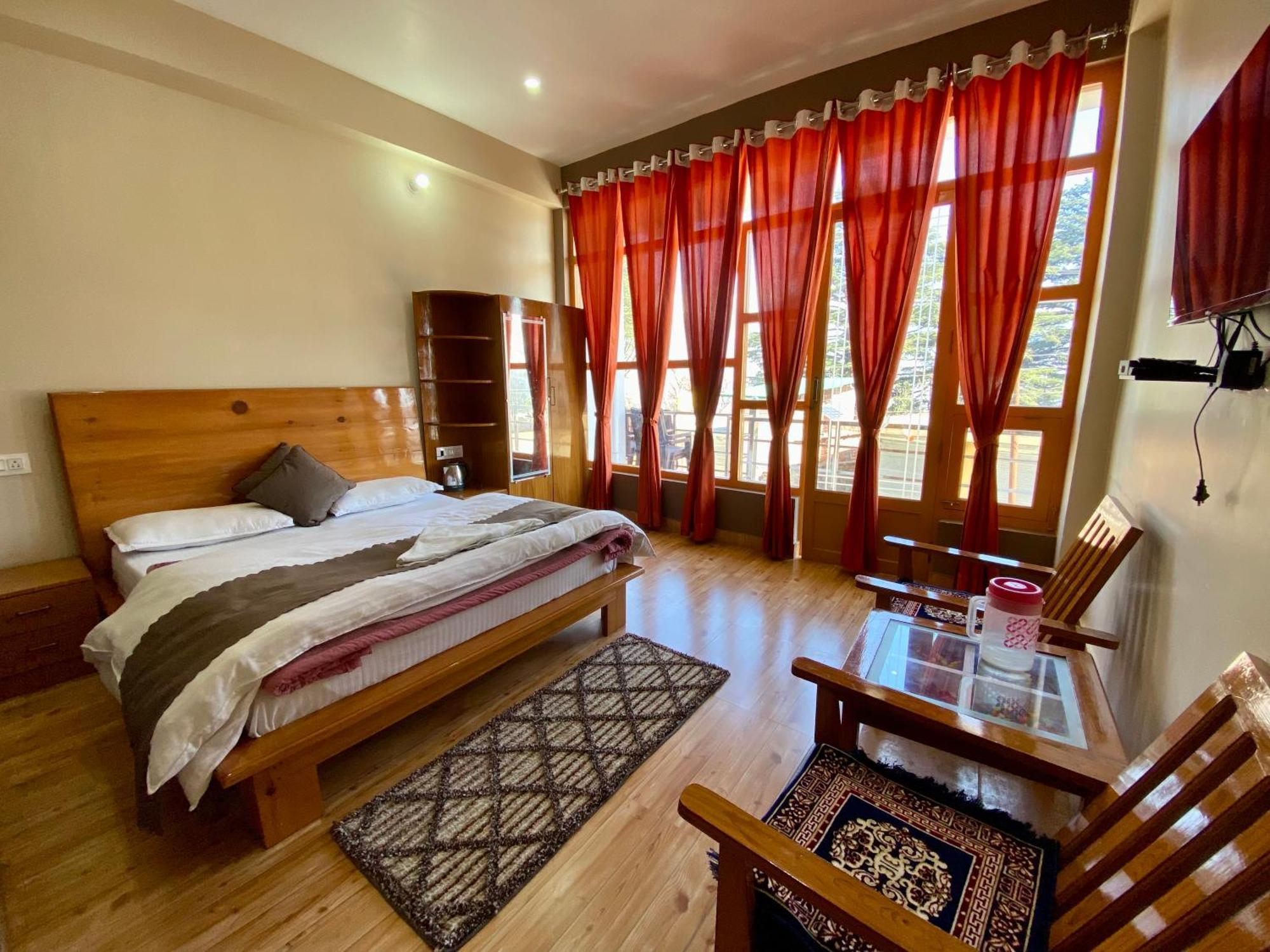Hotel Mansarovar Inn Munsyari Exteriér fotografie